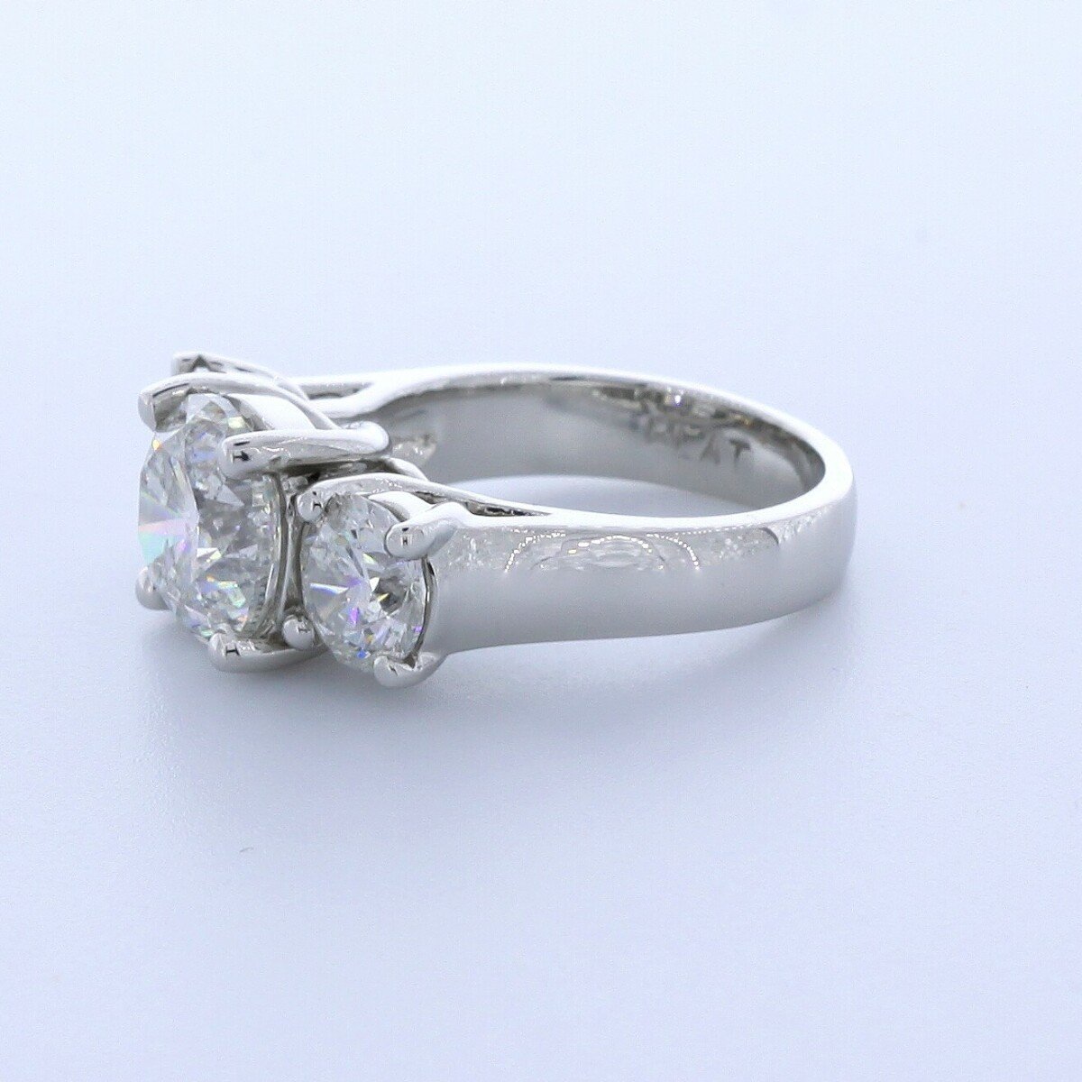 3.80ct H-SI2 Round Natural Certified Diamonds 950 PL. Classic Three-Stone Ring - Picture 3 of 20