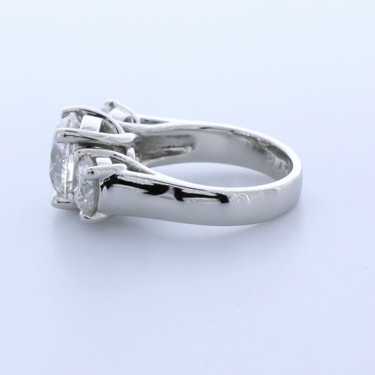 3.80ct H-SI2 Round Natural Certified Diamonds 950 PL. Classic Three-Stone Ring - Picture 4 of 20